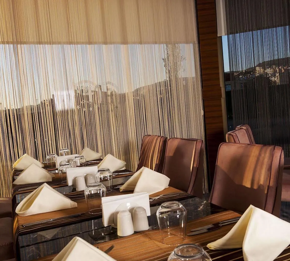 Elara Hotel İzmir